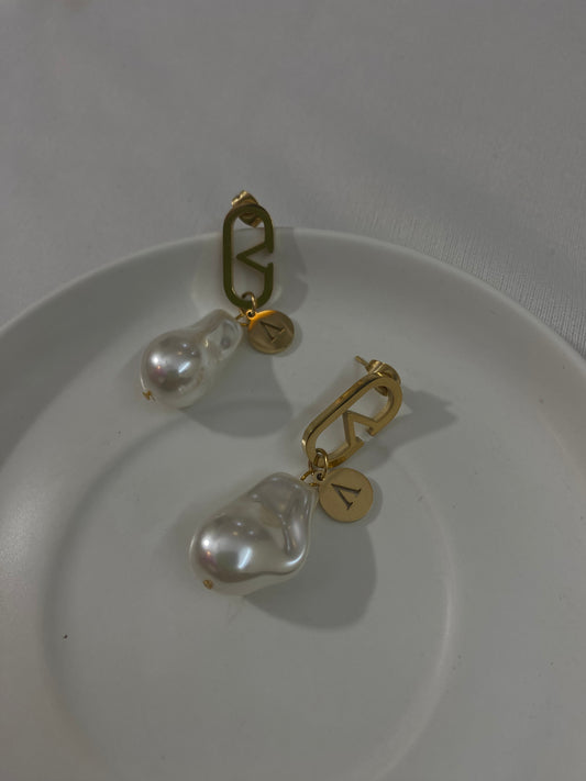 Mabel Pearl Earrings