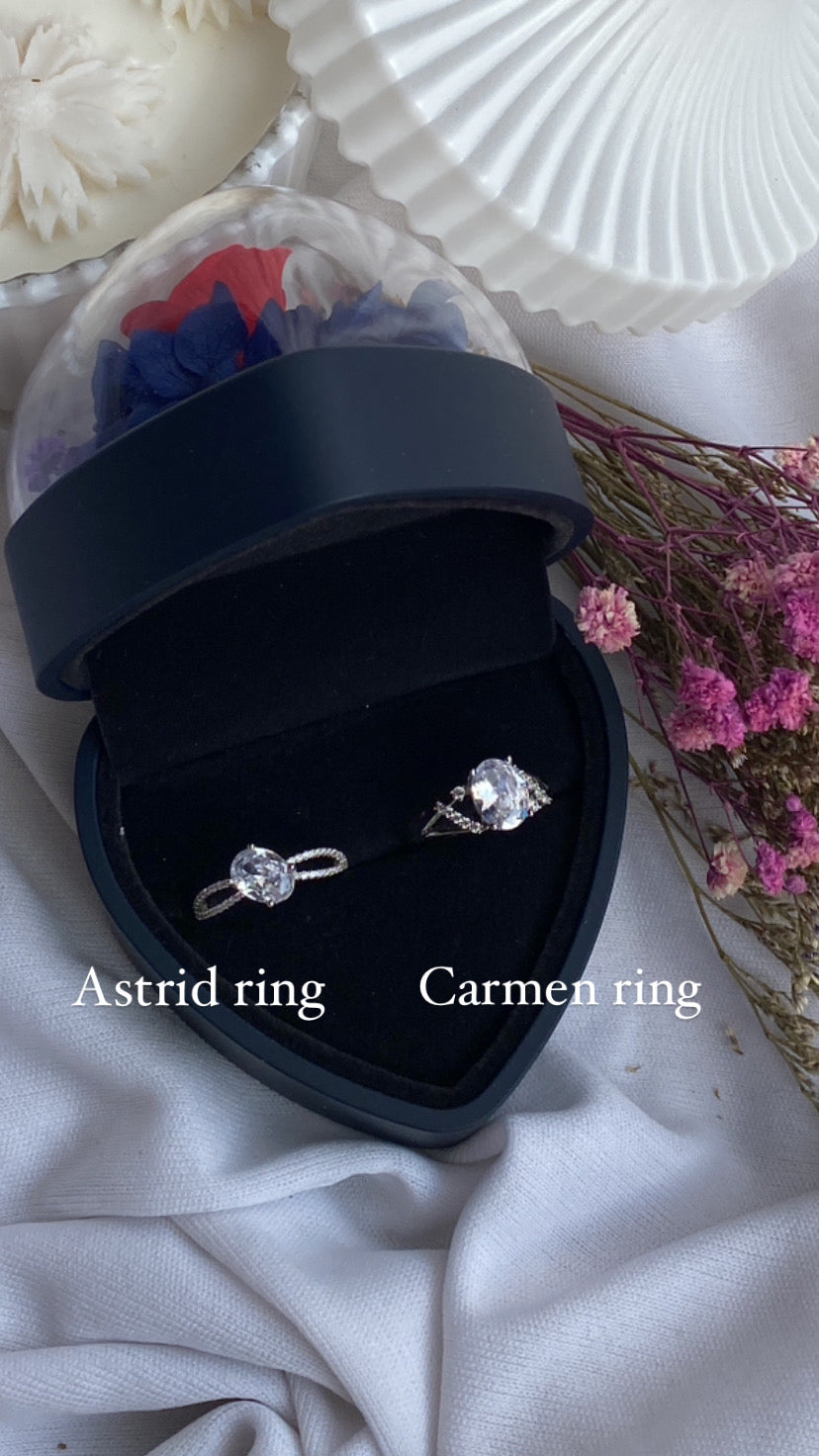 Astrid & Carmen Ring